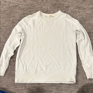 H&M Classic White Crewneck Sweater for Men